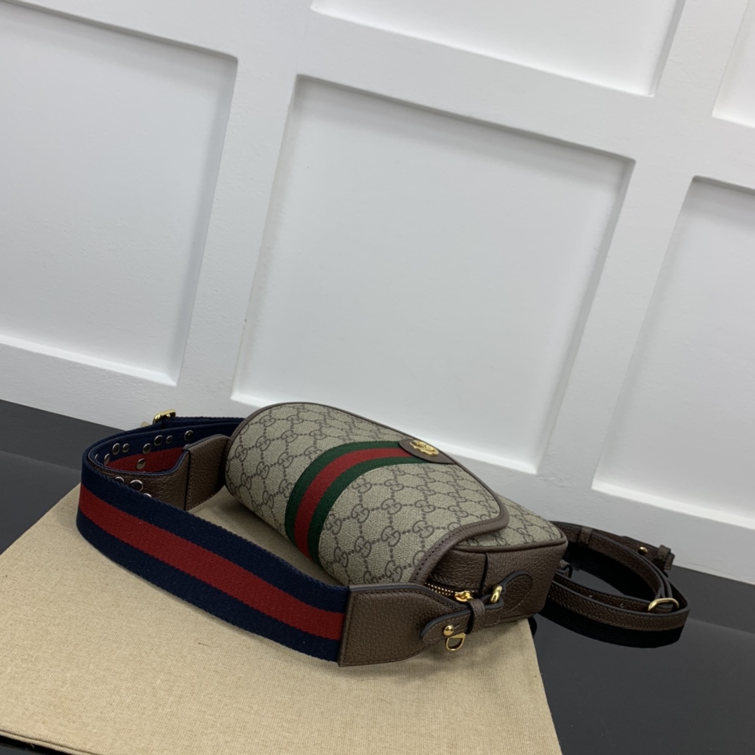 Gucci Satchel Bags